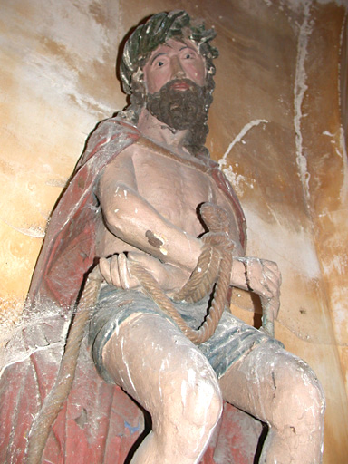 Partie supérieure de la statue (état en juillet 2002).