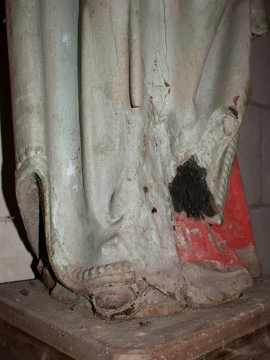 Détail : base du manteau de la Vierge.