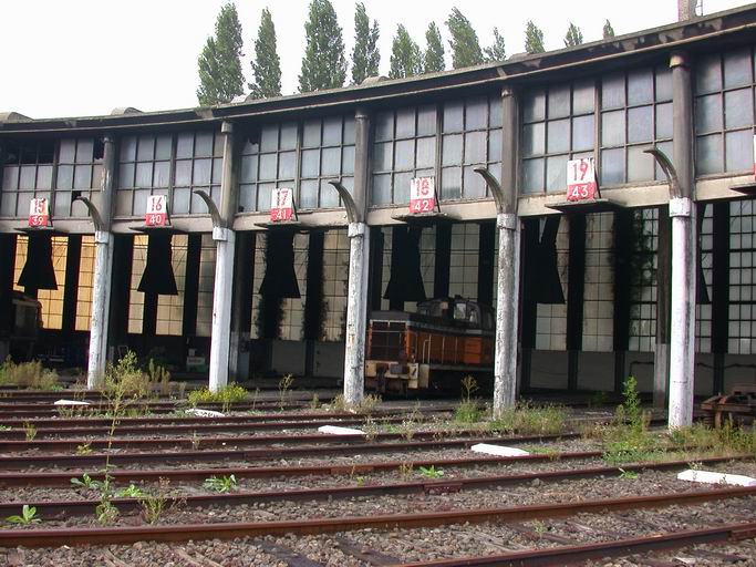 Vue de la façade de la partie centrale.