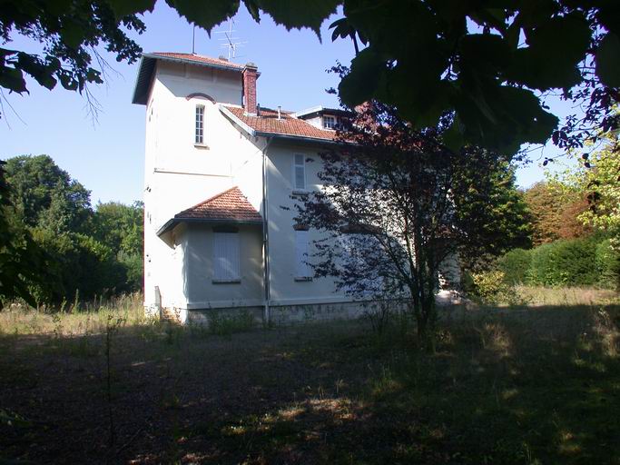 Maison du directeur (début XXe siècle) : vue d'ensemble.
