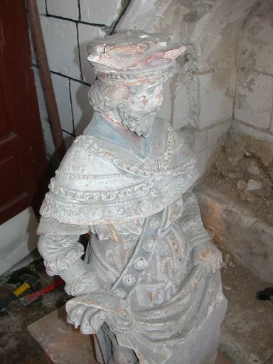 Groupe sculpté en cours de dépose (atelier Giordani, décembre 2005), détail : Joseph d'Arimathie.