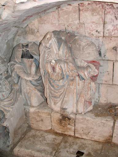 Groupe sculpté en cours de dépose (atelier Giordani, décembre 2005), détail : la Vierge, saint Jean l'Evangéliste et une sainte femme.