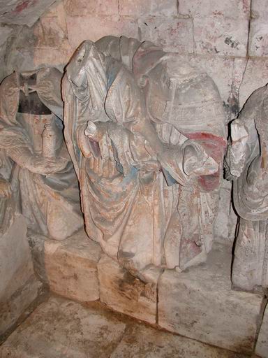 Groupe sculpté en cours de dépose (atelier Giordani, décembre 2005) : la Vierge et saint Jean l'Evangéliste.