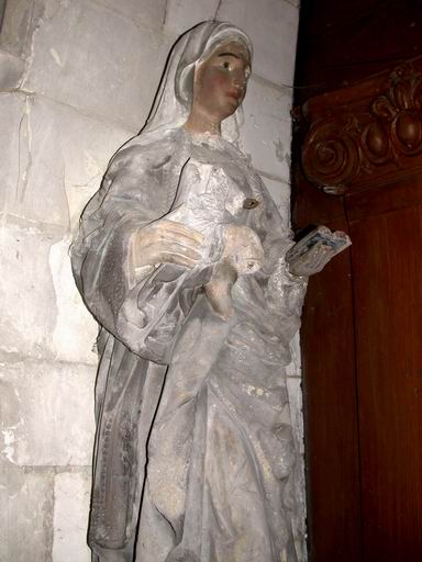 Statue
