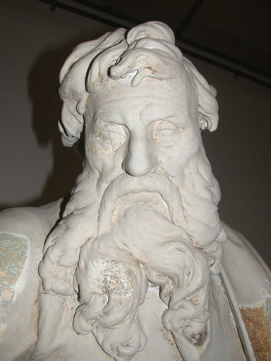 Tête, avant restauration.