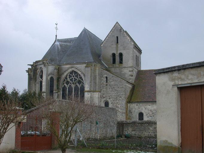 Extérieur de l'abside, côté nord.