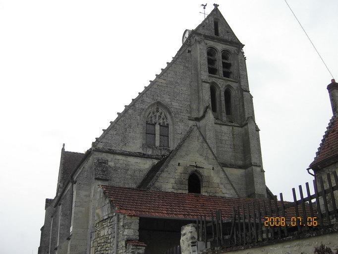 Vue d'ensemble de la façade ouest.