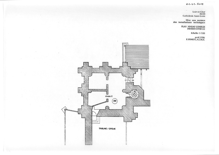 Cathédrale Saint-Louis : TRAVAUX DE MISE EN SECURITE : plan du clocher niveau combles des bas cotés (2)