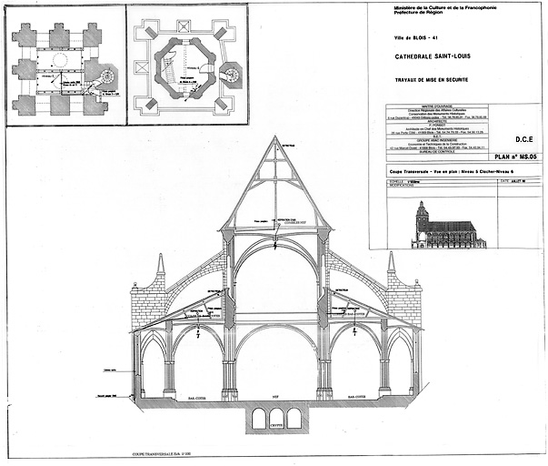 Cathédrale Saint-Louis : TRAVAUX DE MISE EN SECURITE, modification des issues : coupe transversale ; plan du niveau 5 du clocher ; plan du niveau 6 du clocher. (D C E)