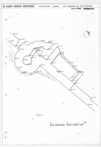 Ancienne forteresse de Montrond : Plan du niveau sol de la chapelle, avec cotes de nivellement.