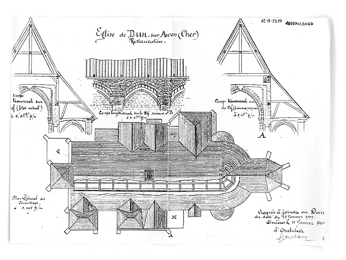 Eglise Saint-Etienne : Plan général des couvertures, coupe transversale sur la nef (état actuel), coupe transversale sur la nef (travaux proposés), coupe longitudinale sur la nef.