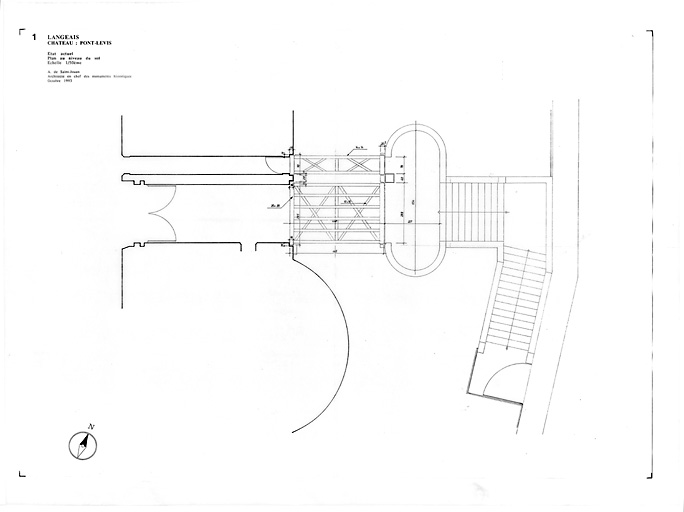 Château : 1 - PONT LEVIS : Plan au niveau du sol (état actuel).