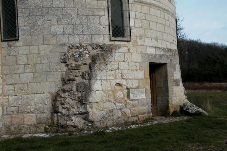 Chapelle Saint-Jean du Liget : Façade d'entrée.