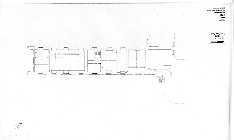 "Château, Domaine de Chambord : Aile sud des communs dite "de la Porte Royale" (Etat Actuel) : plan de l'entresol de la partie est."