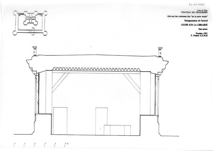 "Château, Domaine de Chambord : REORGANISATION DE L'ACCUEIL (Aile sud des communs dite "de la Porte Royal") Etat Actuel : coupe sur la librairie."