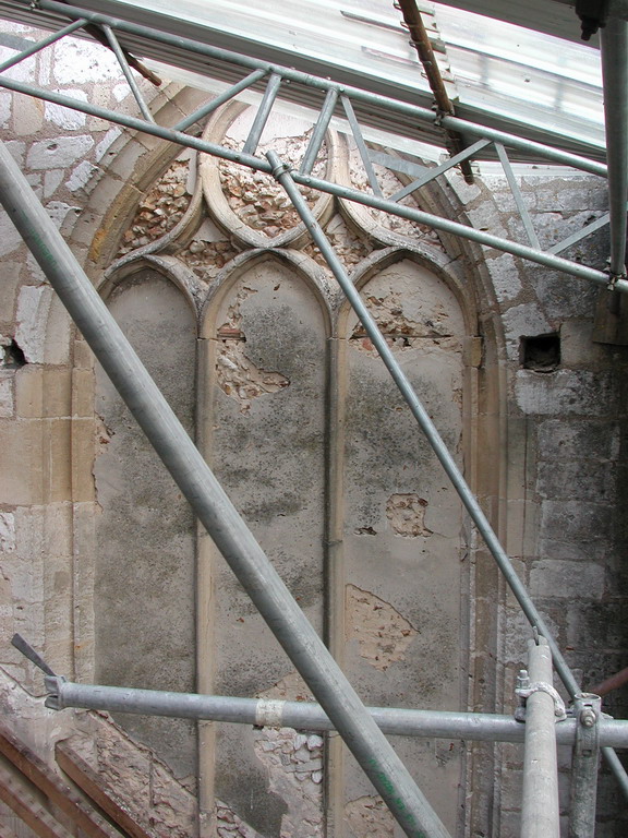 Eglise Saint-Sulpice, comble sud : Comble du bas coté sud : fenêtre droite du mur est.