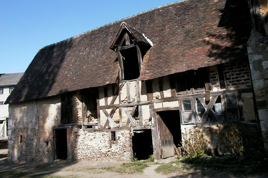 "Maison dite "de l'Ile du Canada" : Façade est, vue partielle"