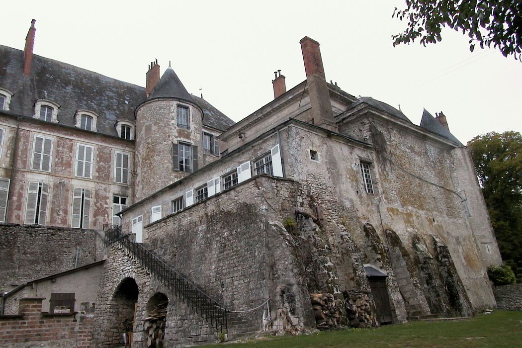 Château : Ensemble sud-est, vue partielle