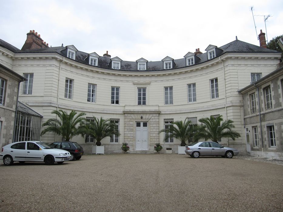 Hôtel Tassin de Montcour : Façade sur cour, vue générale