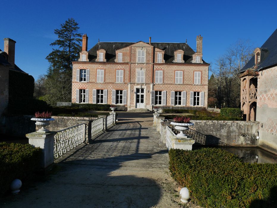 Château de la Turpinière : Façade est, vue générale