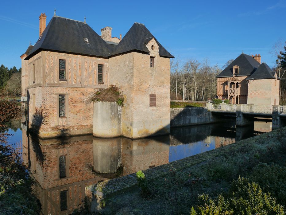 Château de la Turpinière : Pavillons est, vue générale