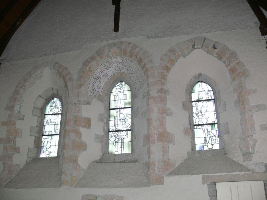 Eglise Saint-Pierre : Baies du coeur, vue générale