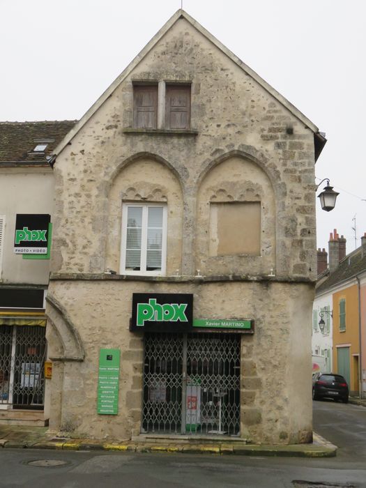 Maison dite Maison du Dauphin : Façade sur rue, vue générale