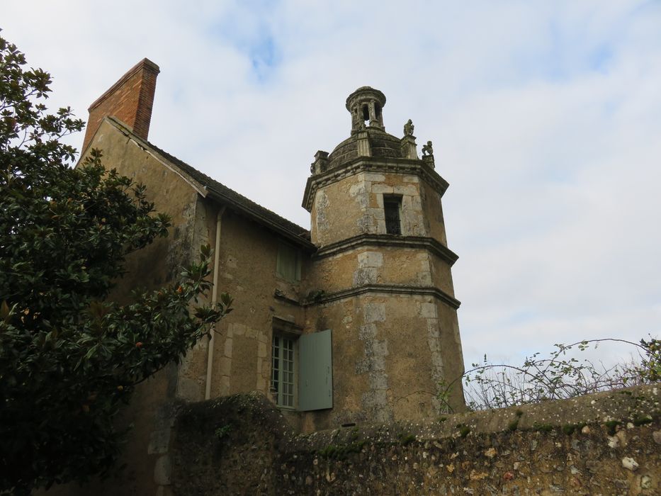 Maison dite des Architectes du Château : Façade antérieure, vue partielle