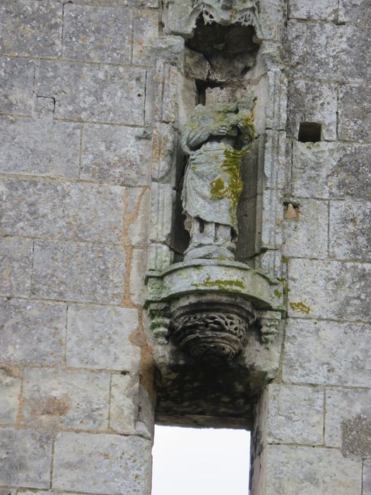 Ancienne chapelle dite Notre-Dame du Champdé : Façade occidentale, détail