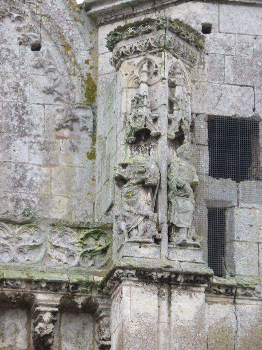 Ancienne chapelle dite Notre-Dame du Champdé : Façade occidentale, détail