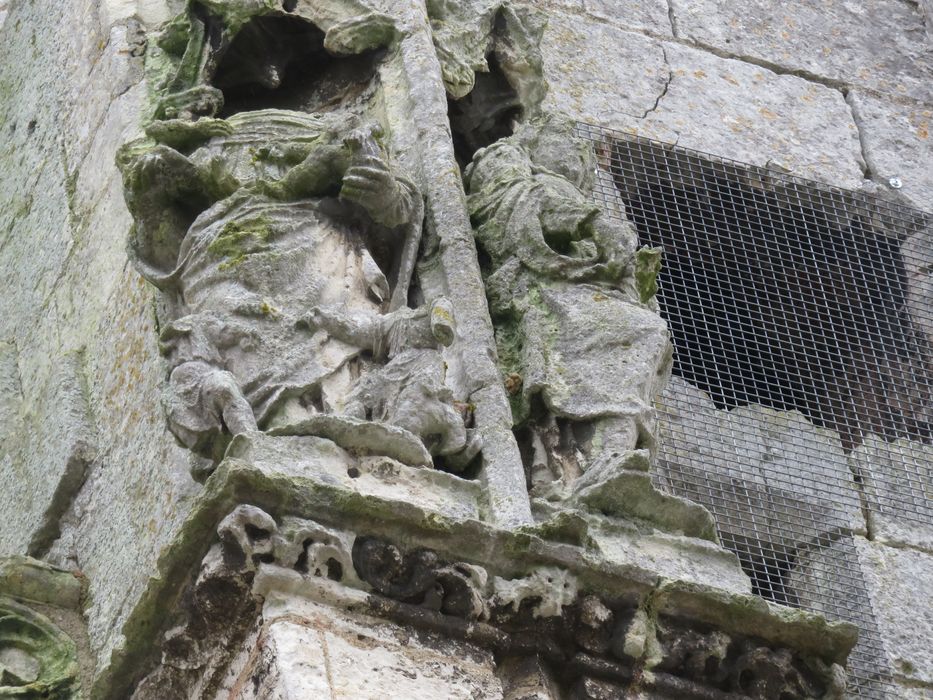 Ancienne chapelle dite Notre-Dame du Champdé : Façade occidentale, détail