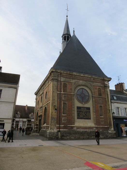 Ancien Hôtel-Dieu de Dreux : Ensemble sud-est, vue générale