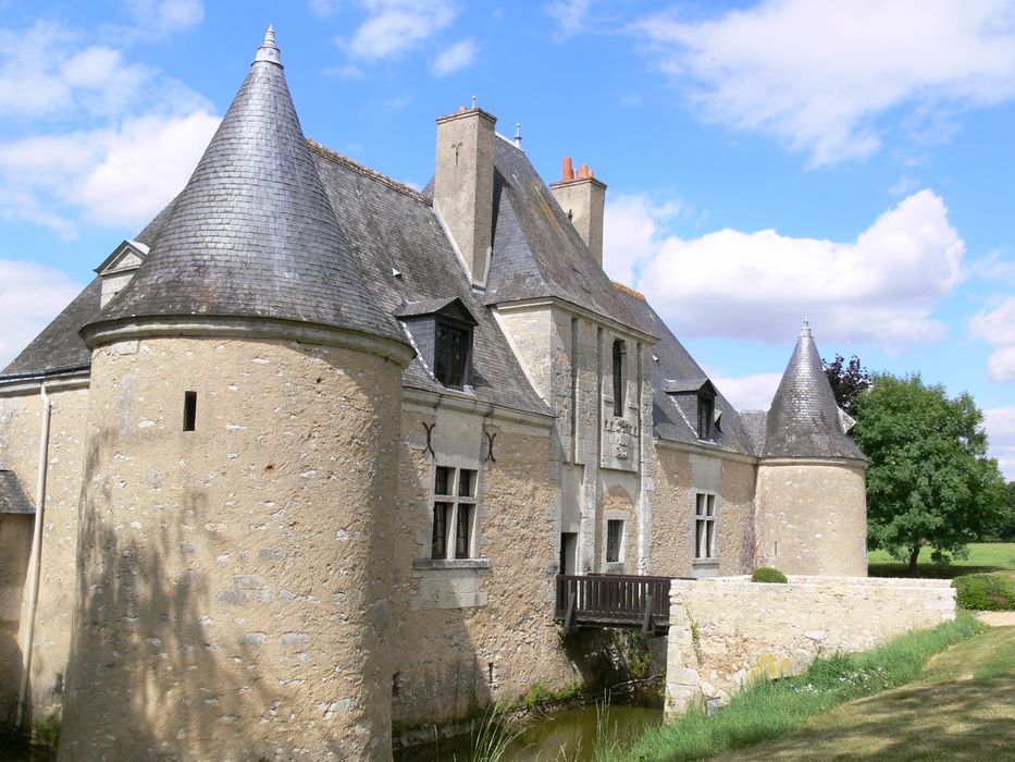 Manoir de la Cantinière : Ensemble sud, vue générale