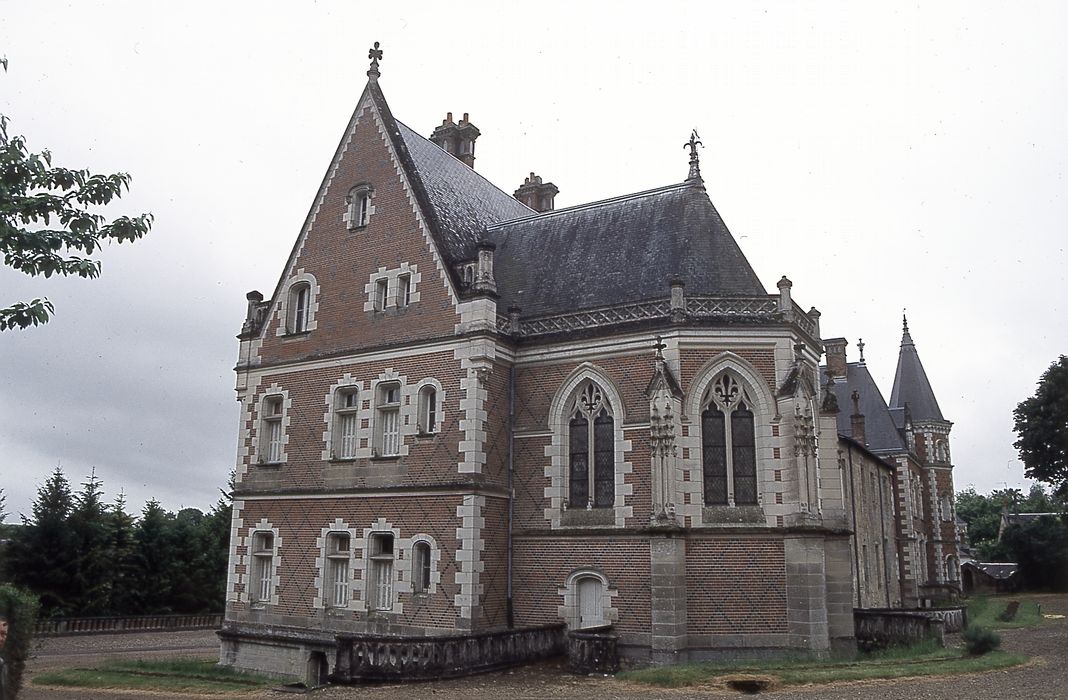 Château de Beaumont : Ensemble nord-ouest, vue générale