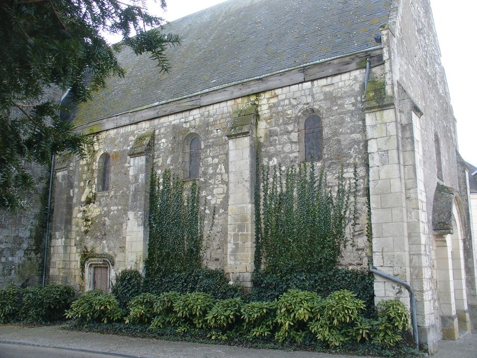 Eglise Saint-Laurent : Clocher, élévations nord et est, vue générale