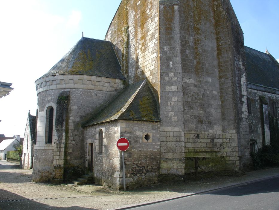 Eglise Saint-Laurent : Chevet, vue partielle