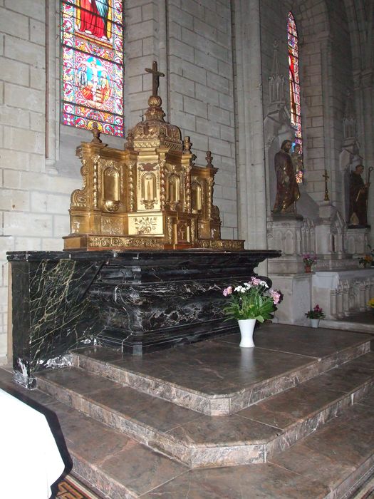 maître-autel, tabernacle