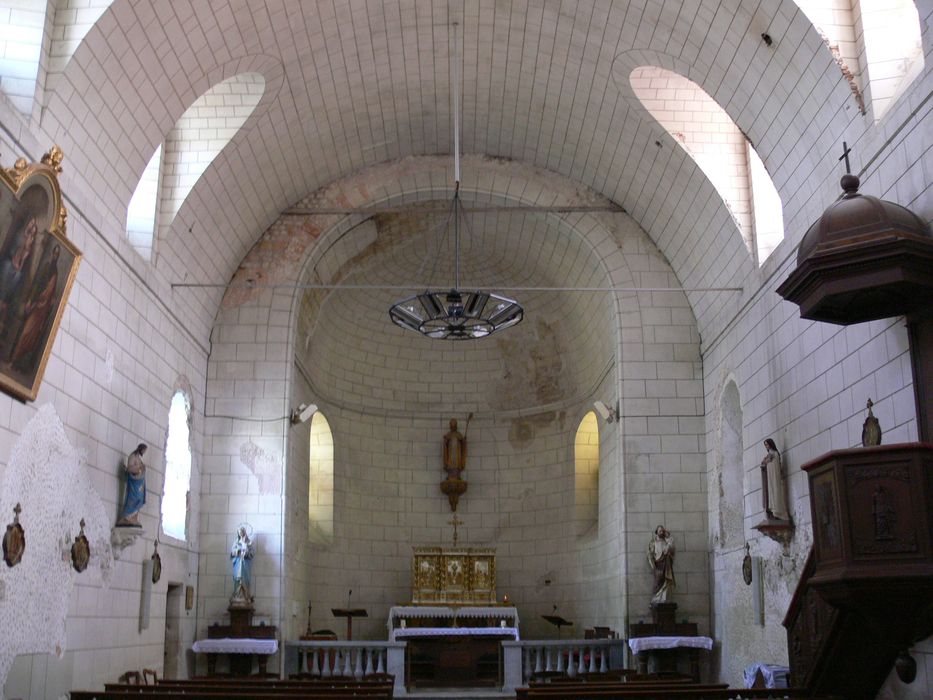 Eglise Saint-Martin : Nef, vue générale