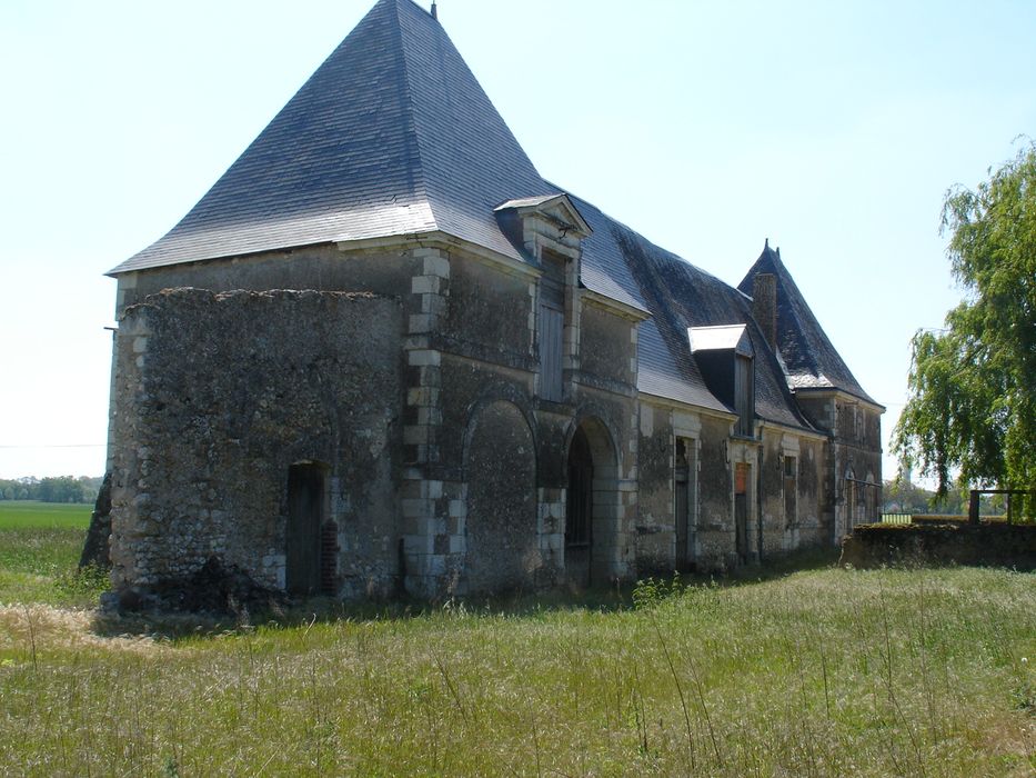 Manoir du Mesnil : Ensemble nord-ouest, vue générale