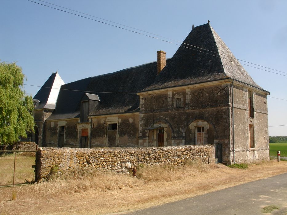 Manoir du Mesnil : Ensemble sud-ouest, vue générale