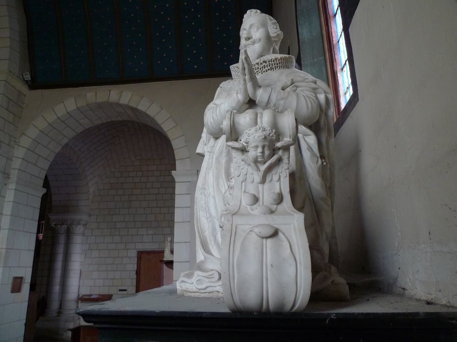 statue (statue funéraire) :  Martin du Bellay, prince d'Yvetot