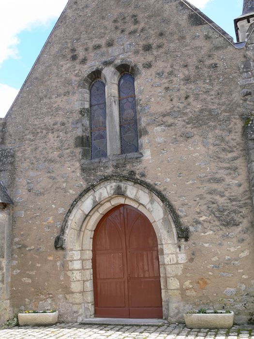 Eglise Saint-Martin : Portail occidental, vue générale