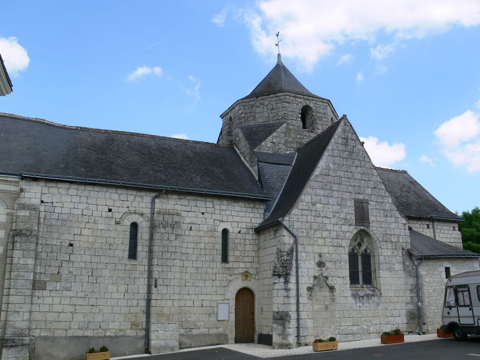 Eglise Saint-Martin : Façade latérale sud