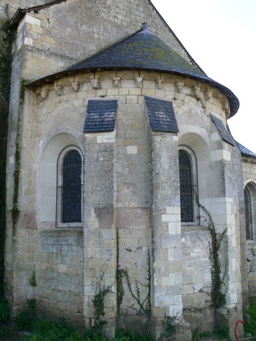 Eglise Saint-Etienne : Chevet, vue partielle