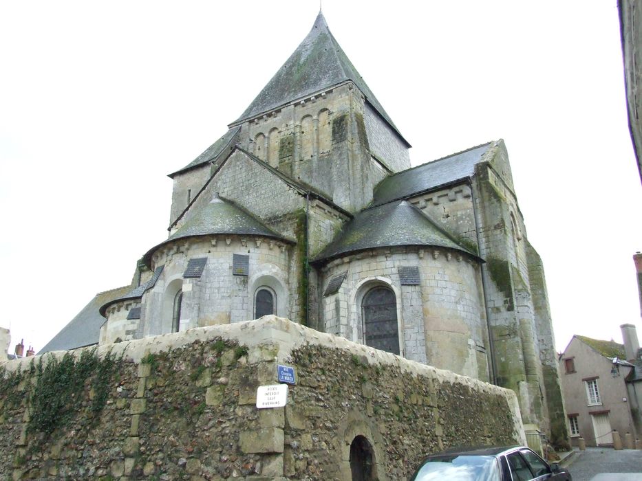 Eglise Saint-Etienne : Chevet, vue générale