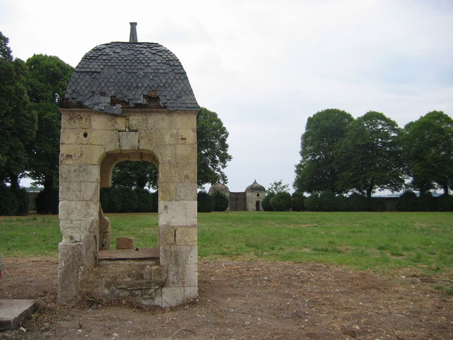 Domaine de Montpensier ou Coudray-Montpensier : Puis, vue générale