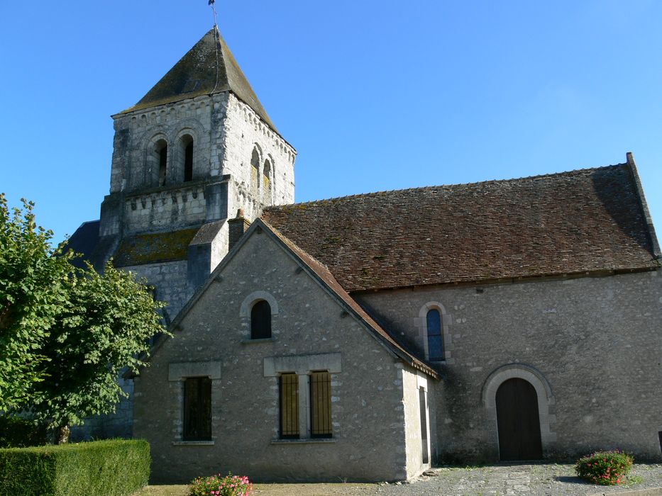 Eglise Saint-Martin : Façade latérale nord, vue générale