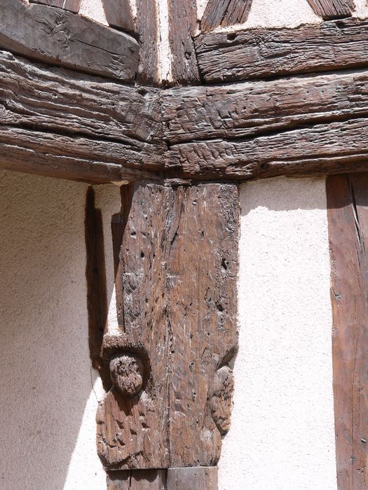 Maison située dans l'îlot Saint-Martin : Façade sur cour, détail