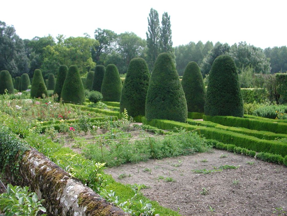 Château de Chantecaille : Vue partielle du jardin