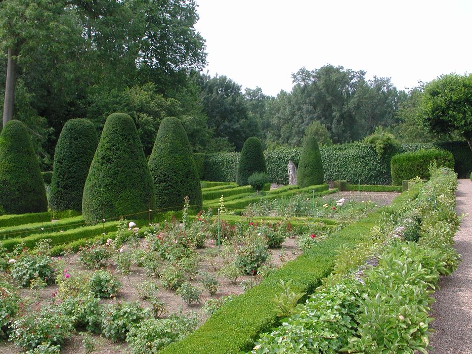 Château de Chantecaille : Vue partielle du jardin